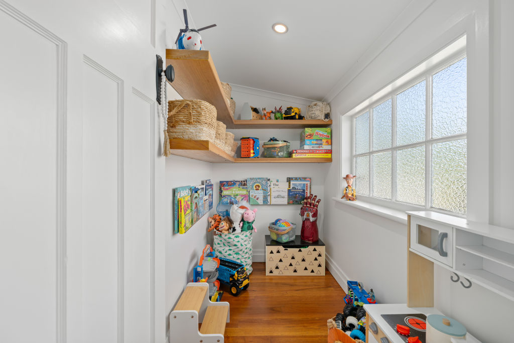 Toy storage ideas: Organising your kids' playroom